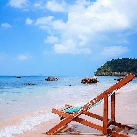 Koh Jum Coral Bay Resort ภายนอก รูปภาพ