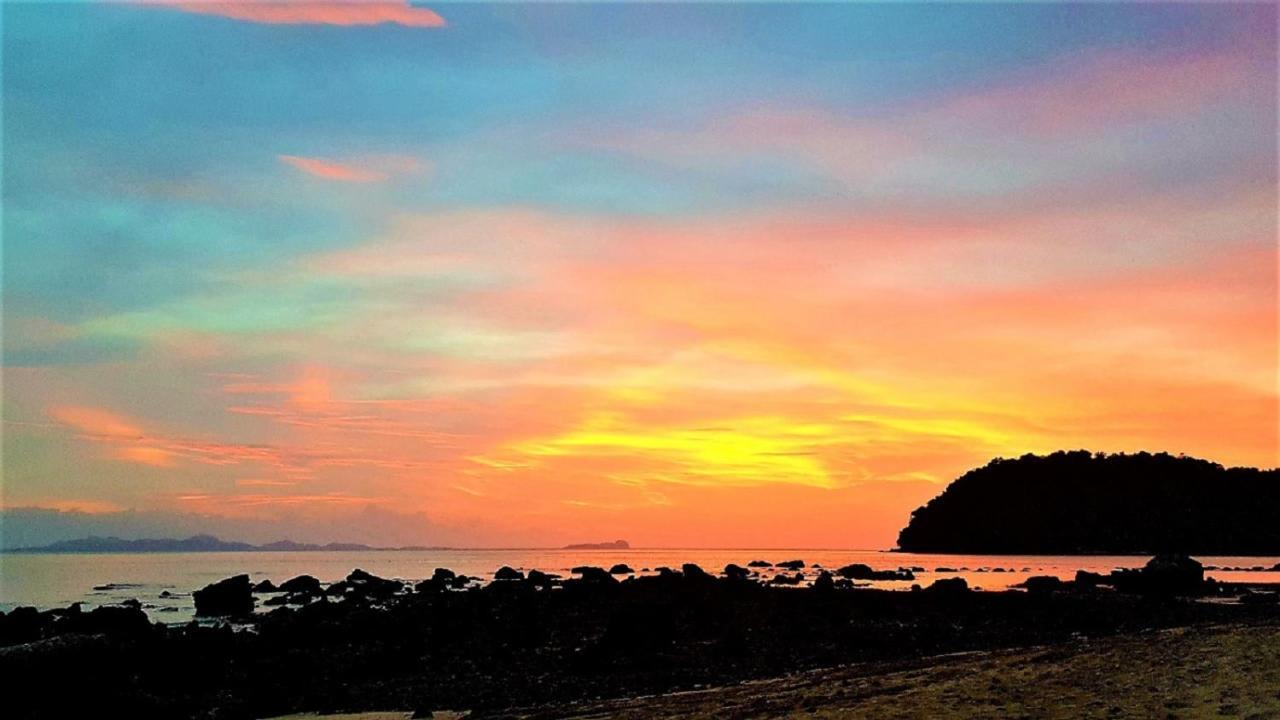 Koh Jum Coral Bay Resort ภายนอก รูปภาพ