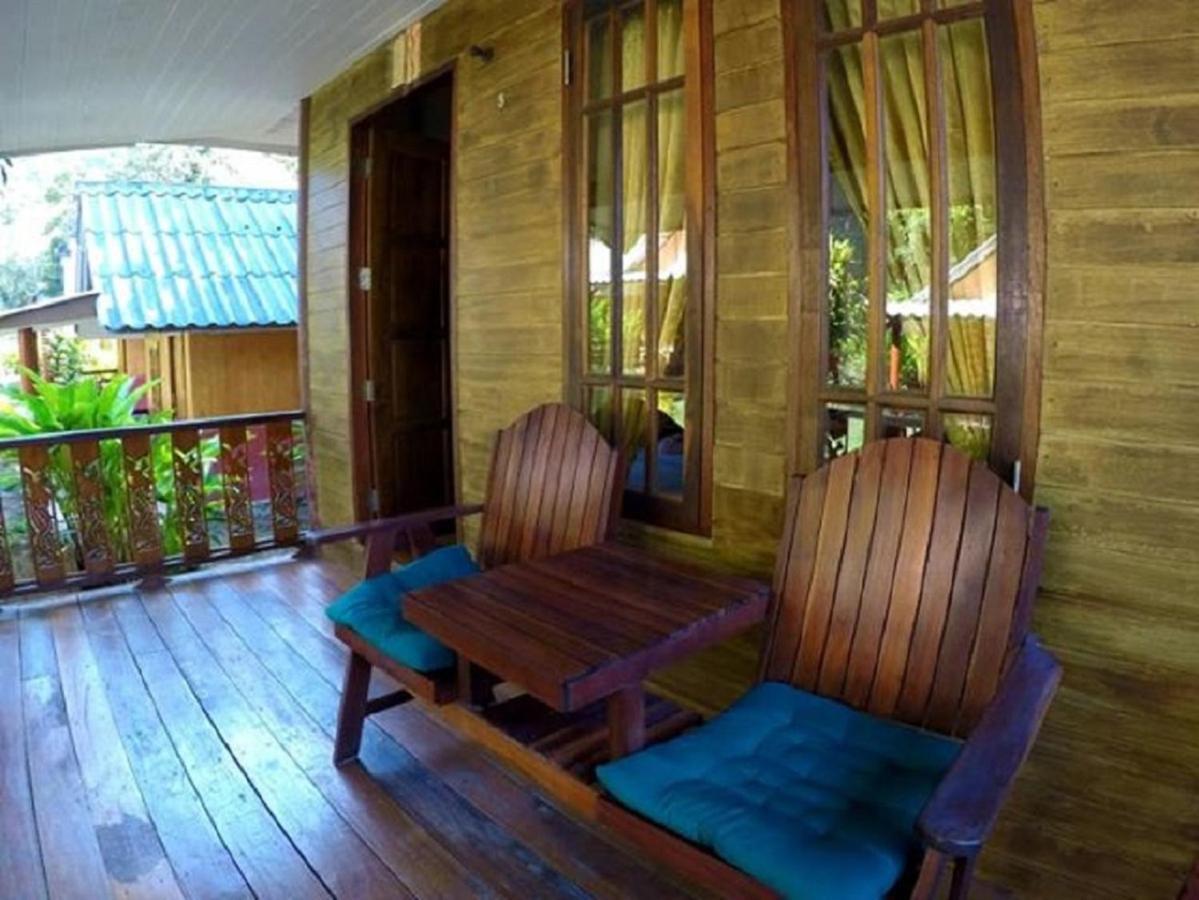 Koh Jum Coral Bay Resort ภายนอก รูปภาพ